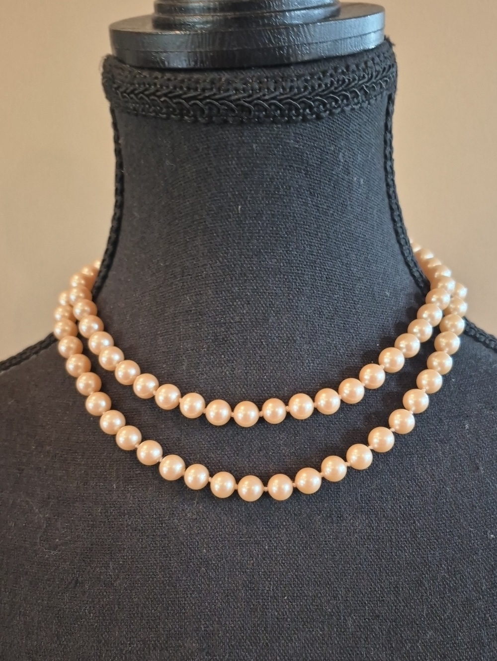 VINTAGE Double Strand Faux Pearl Necklace with Cluster Floral Starburst Clasp